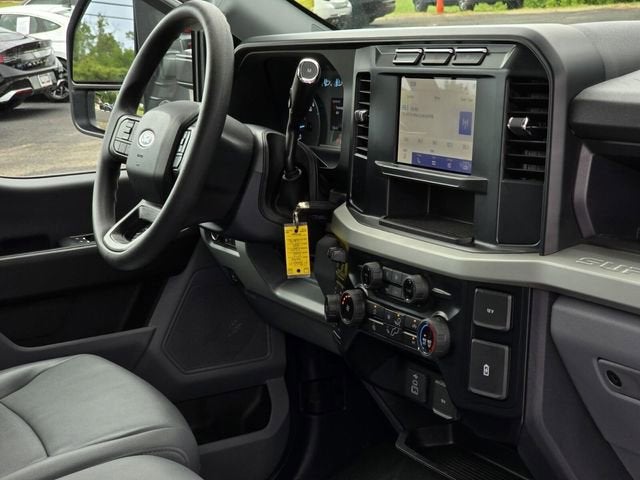 2024 Ford Super Duty F-250 SRW XL
