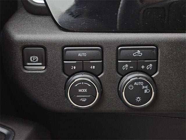 2022 Chevrolet Silverado 1500 LT (2FL)