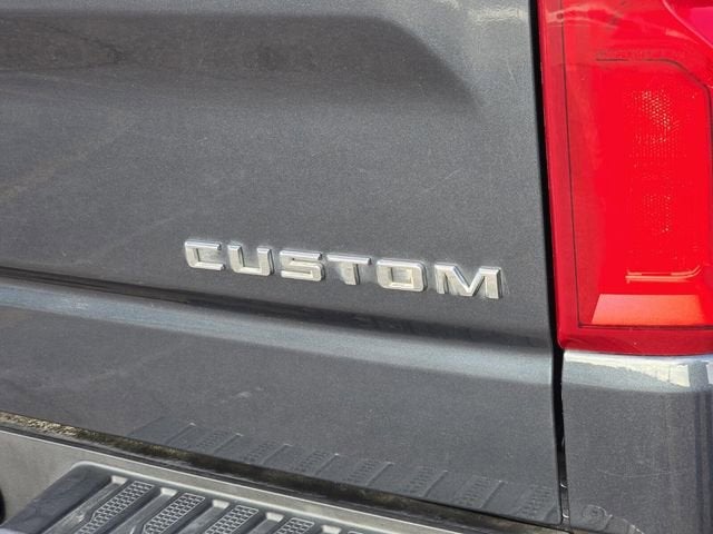 2019 Chevrolet Silverado 1500 Custom