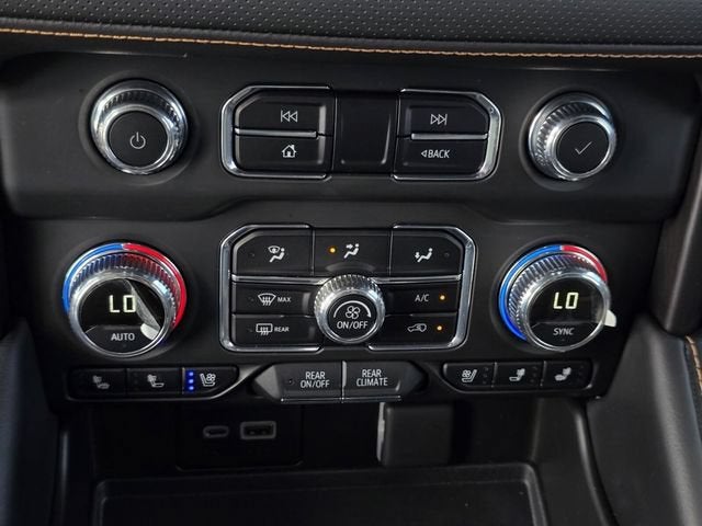 2024 GMC Yukon AT4
