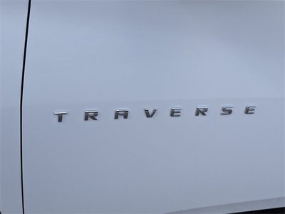 2022 Chevrolet Traverse LT Cloth