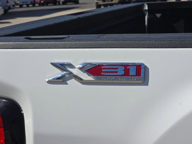 2024 GMC Sierra 2500 HD Pro