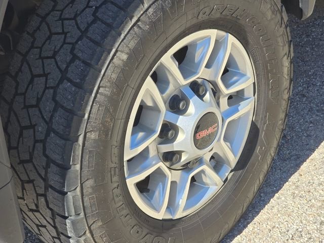 2024 GMC Sierra 2500 HD Pro