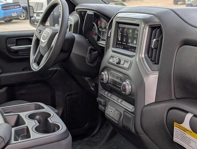 2024 GMC Sierra 2500 HD Pro