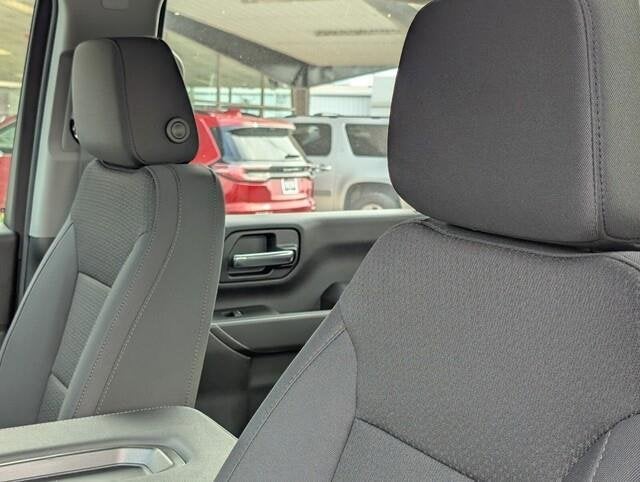 2024 GMC Sierra 2500 HD Pro