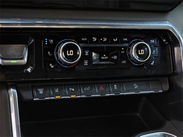 2025 GMC Sierra 2500 HD Denali