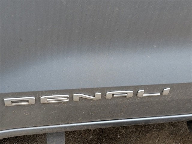 2024 GMC Canyon Denali