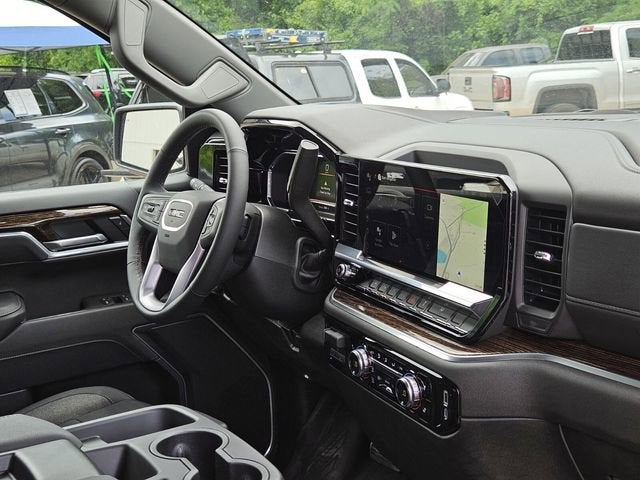 2025 GMC Sierra 1500 SLE