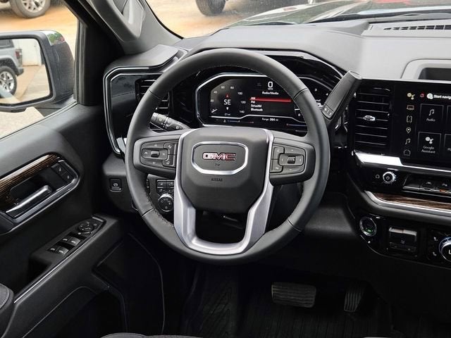2025 GMC Sierra 1500 SLE