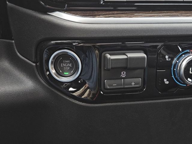 2025 GMC Sierra 1500 SLE