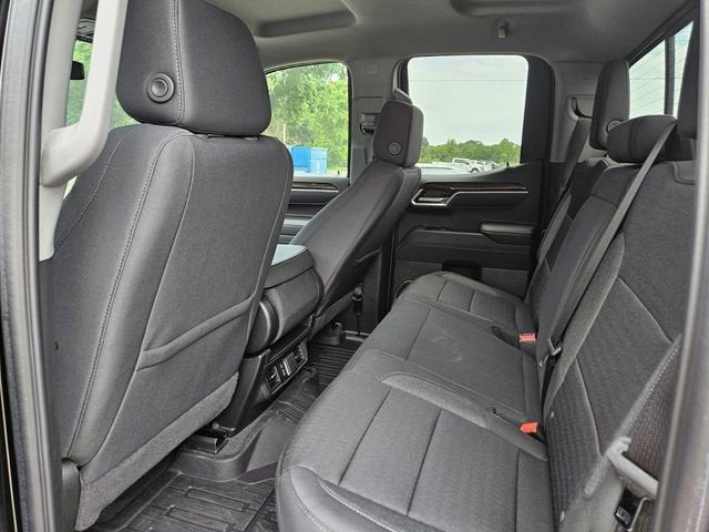 2025 GMC Sierra 1500 SLE
