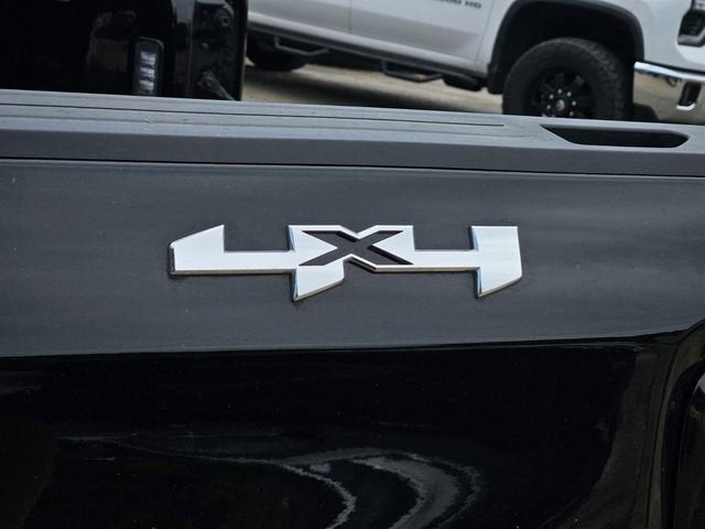 2025 GMC Sierra 1500 SLE