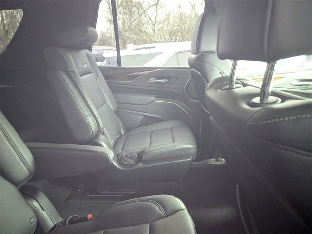 2021 Cadillac Escalade Luxury