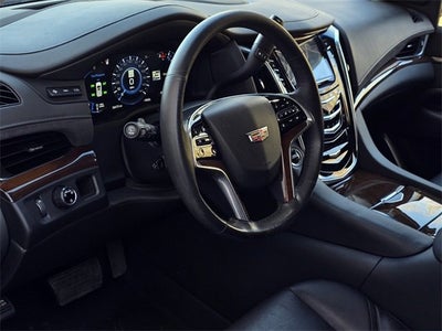 2019 Cadillac Escalade Luxury