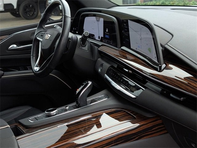 2024 Cadillac Escalade Luxury