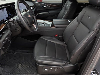 2024 Cadillac Escalade Luxury