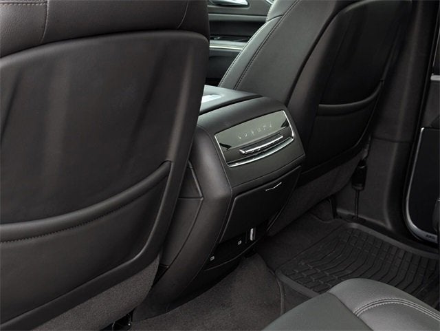 2024 Cadillac Escalade Luxury