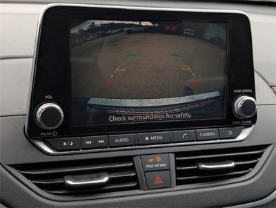 2022 Nissan Altima 2.0 SR