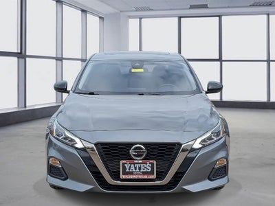 2022 Nissan Altima 2.0 SR