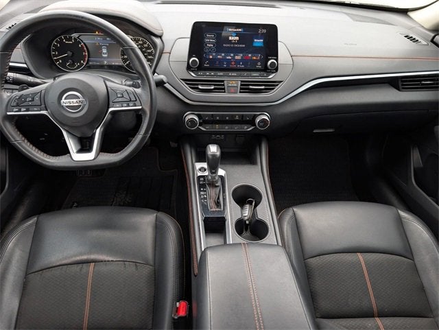 2022 Nissan Altima 2.0 SR