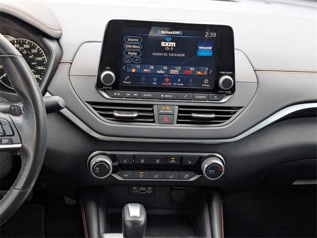 2022 Nissan Altima 2.0 SR