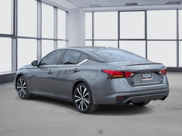 2022 Nissan Altima 2.0 SR
