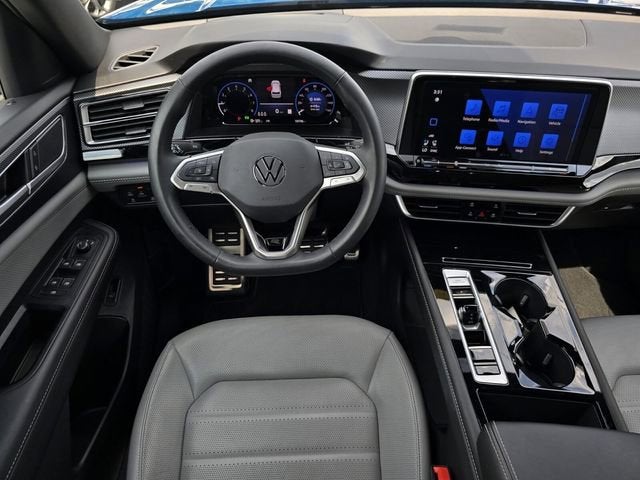 2025 Volkswagen Atlas Cross Sport 2.0T SEL R-Line Black