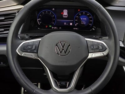 2025 Volkswagen Atlas Cross Sport 2.0T SEL R-Line Black