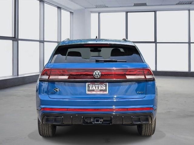 2025 Volkswagen Atlas Cross Sport 2.0T SEL R-Line Black