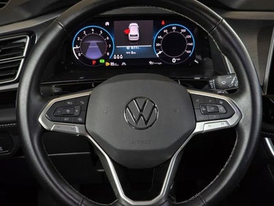 2025 Volkswagen Atlas Cross Sport 2.0T SE w/Technology