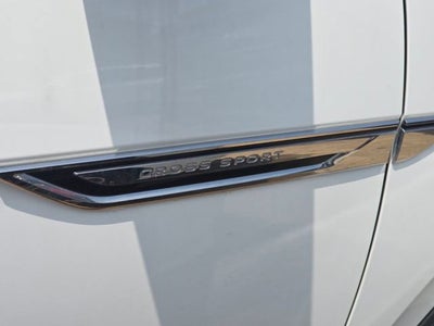 2025 Volkswagen Atlas Cross Sport 2.0T SE w/Technology