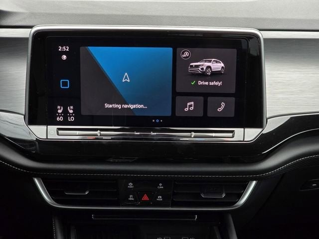2025 Volkswagen Atlas Cross Sport 2.0T SE w/Technology