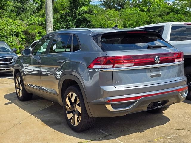 2025 Volkswagen Atlas Cross Sport 2.0T SE w/Technology