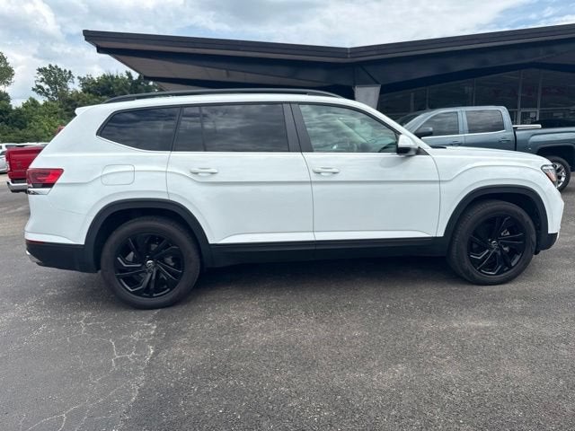 2023 Volkswagen Atlas 2.0T SE w/Technology