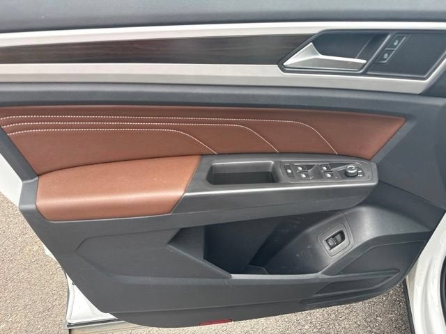 2023 Volkswagen Atlas 2.0T SE w/Technology