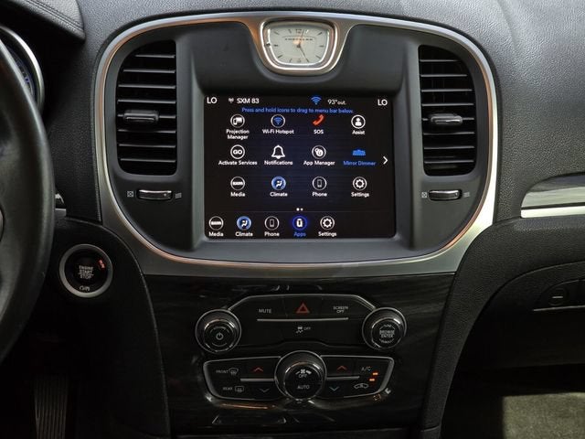 2021 Chrysler 300 Touring
