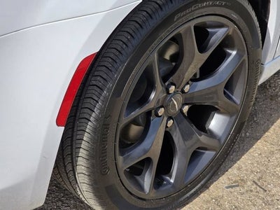 2021 Chrysler 300 Touring