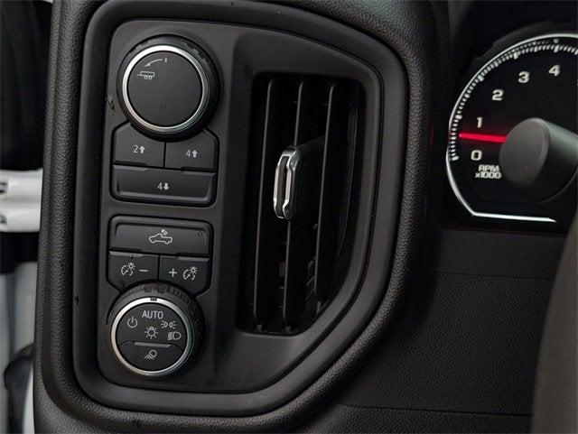 2023 Chevrolet Silverado 2500 HD Custom