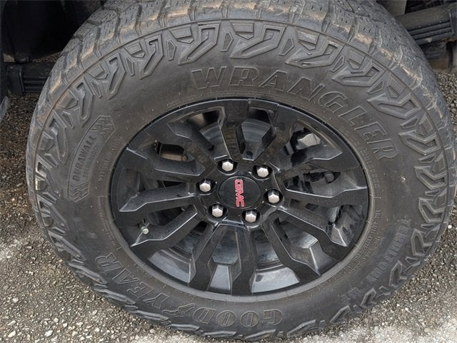 2023 GMC Sierra 1500 AT4X