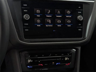 2022 Volkswagen Tiguan SE