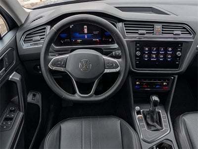 2022 Volkswagen Tiguan SE