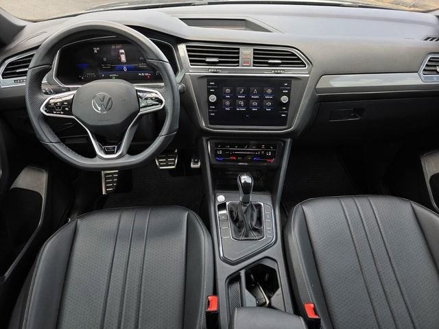 2023 Volkswagen Tiguan SE R-Line Black