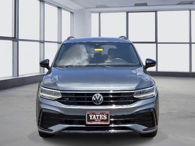 2023 Volkswagen Tiguan SE R-Line Black