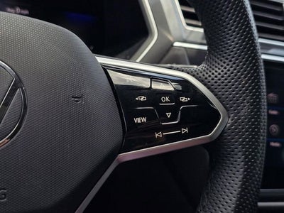 2023 Volkswagen Tiguan SE R-Line Black