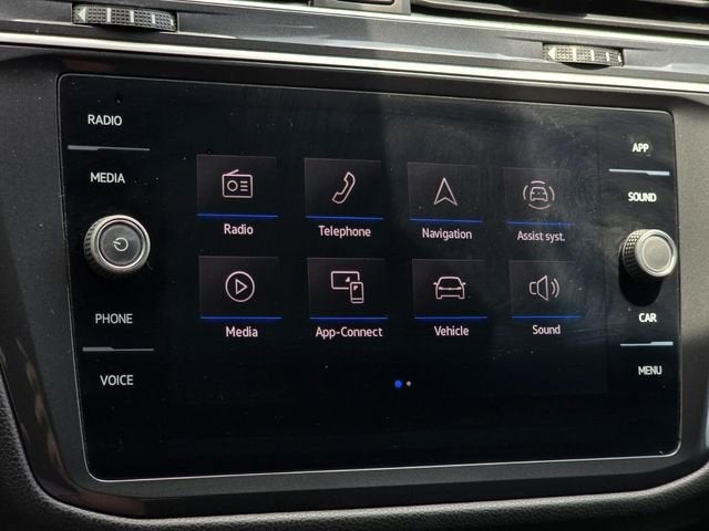 2023 Volkswagen Tiguan SE R-Line Black