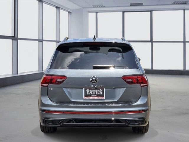 2023 Volkswagen Tiguan SE R-Line Black