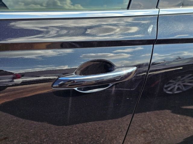 2024 Genesis GV70 2.5T