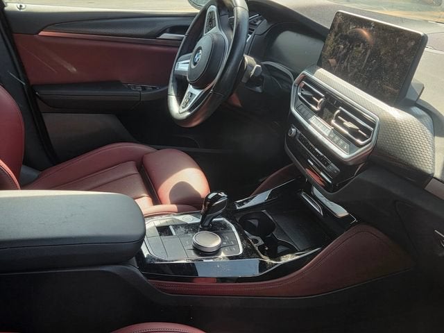 2024 BMW X4 xDrive30i