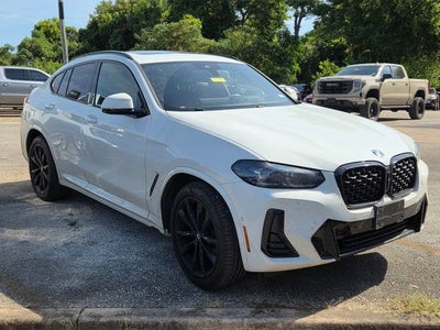 2024 BMW X4 xDrive30i