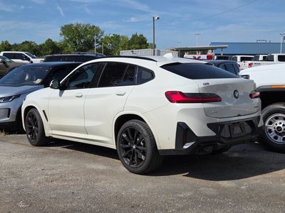 2024 BMW X4 xDrive30i